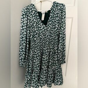 Abercrombie Small mini-dress with flowers and cinched waist